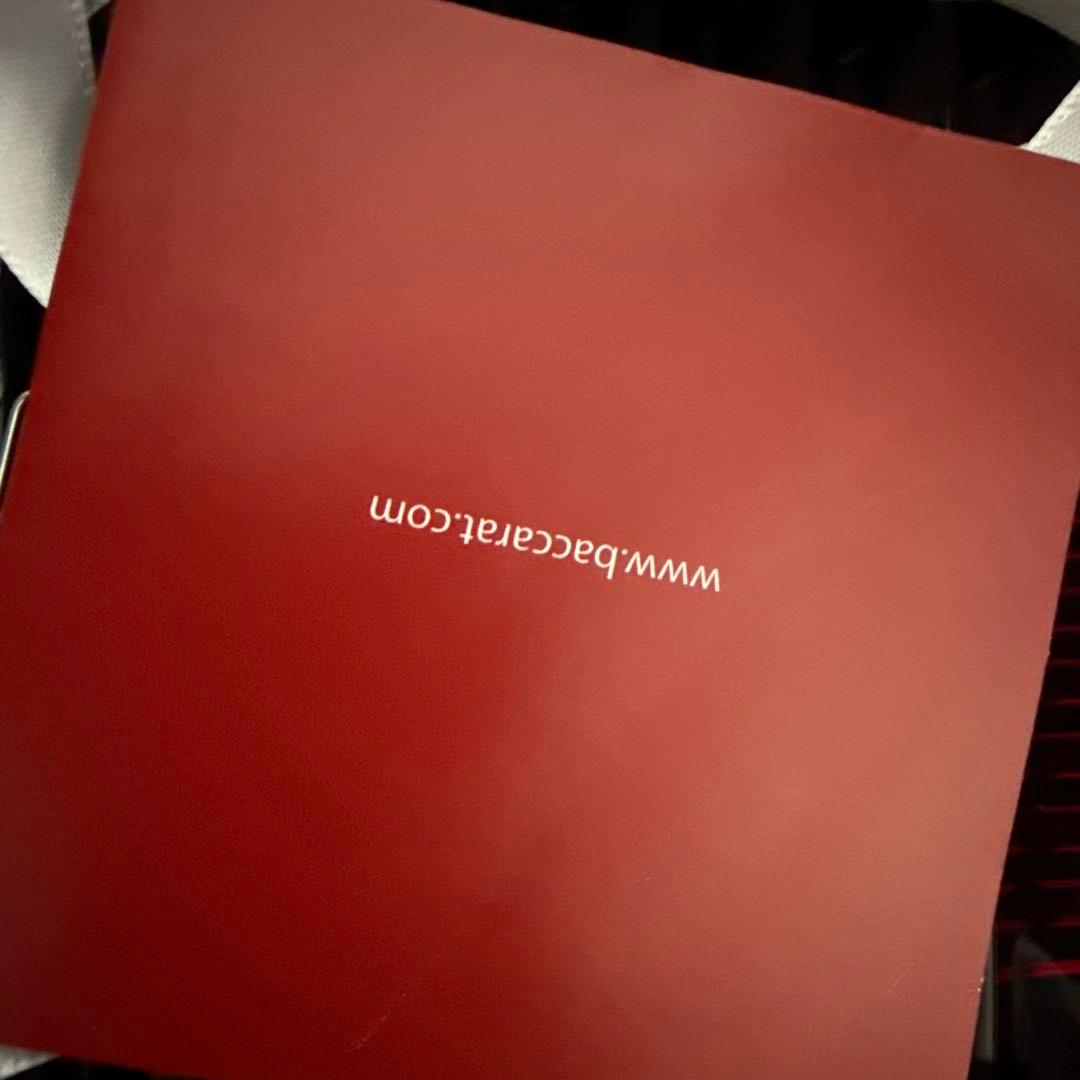 バカラ　花瓶　赤