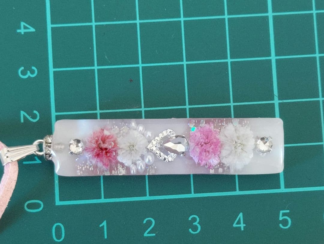 【1447】レジン　ネックレス　ペンダント　ハンドメイド