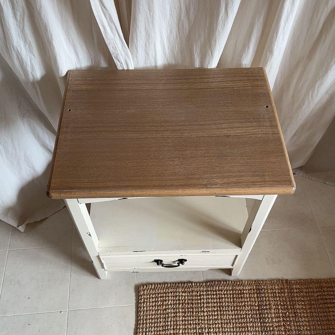 美品　フレンチカントリー　シャビーシック　コンソール　サイドテーブル　飾り棚