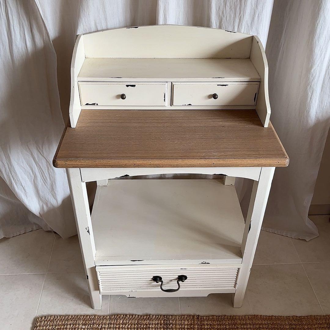 美品　フレンチカントリー　シャビーシック　コンソール　サイドテーブル　飾り棚