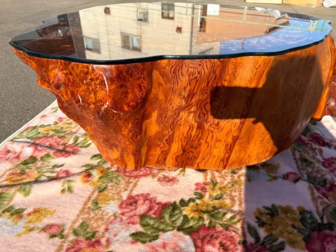 【希少】 屋久杉　センターテーブル　天然瘤　極上杢目　ガラス天板　厚さ30cm超