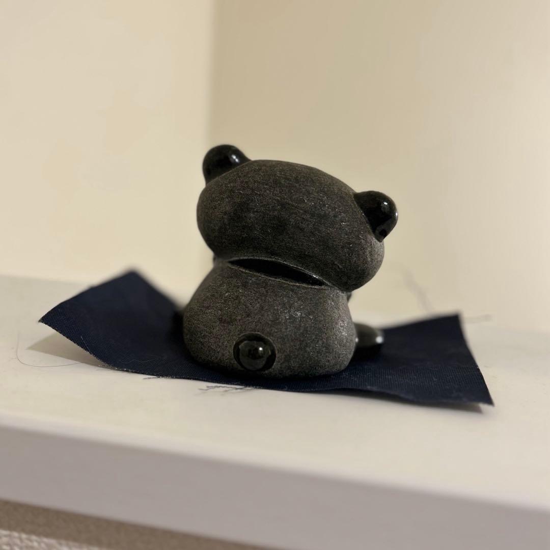 【レア】たれぱんだ　御影石　置物　石像　約7cm 希少