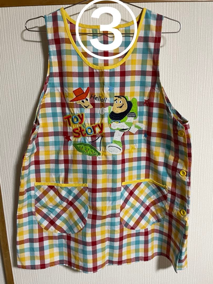 エプロン　保育士　介護士