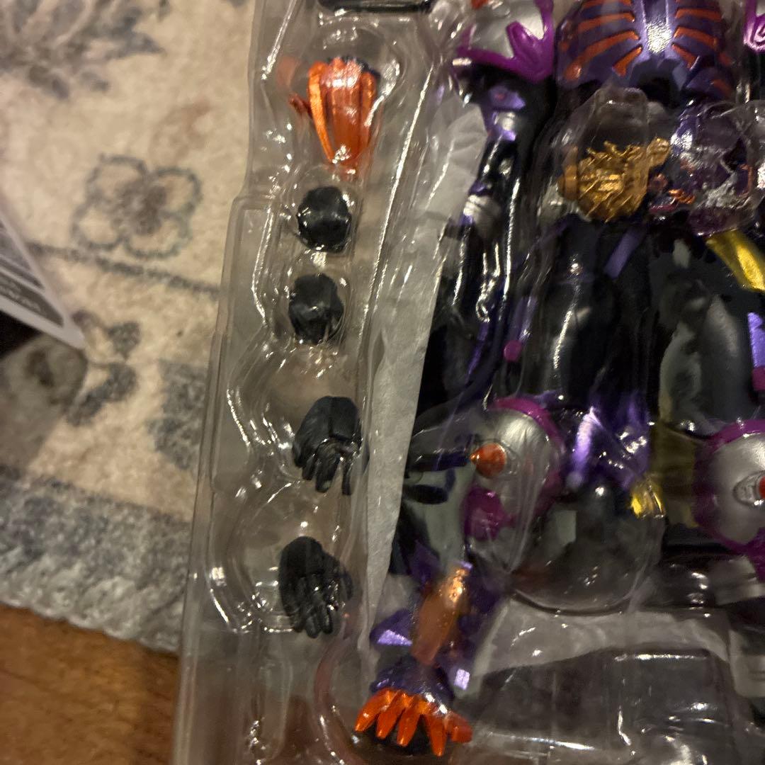 S.H.Figuarts 仮面ライダーバッファ フィーバーゾンビフォーム(ジャ…