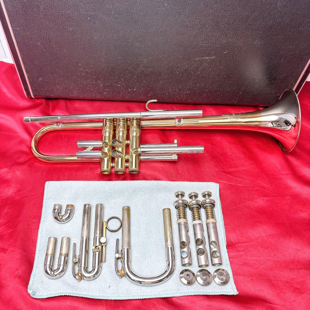 HOLTON ホルトン COLLEGIATE トランペット マウスピース付き - メルカリ