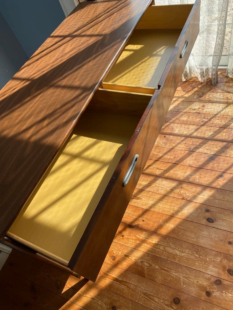 ララ(※プロフィール必読)D.H.RISHEL 3段チェスト米国旗付き