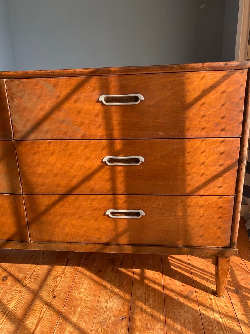 ララ(※プロフィール必読)D.H.RISHEL 3段チェスト米国旗付き