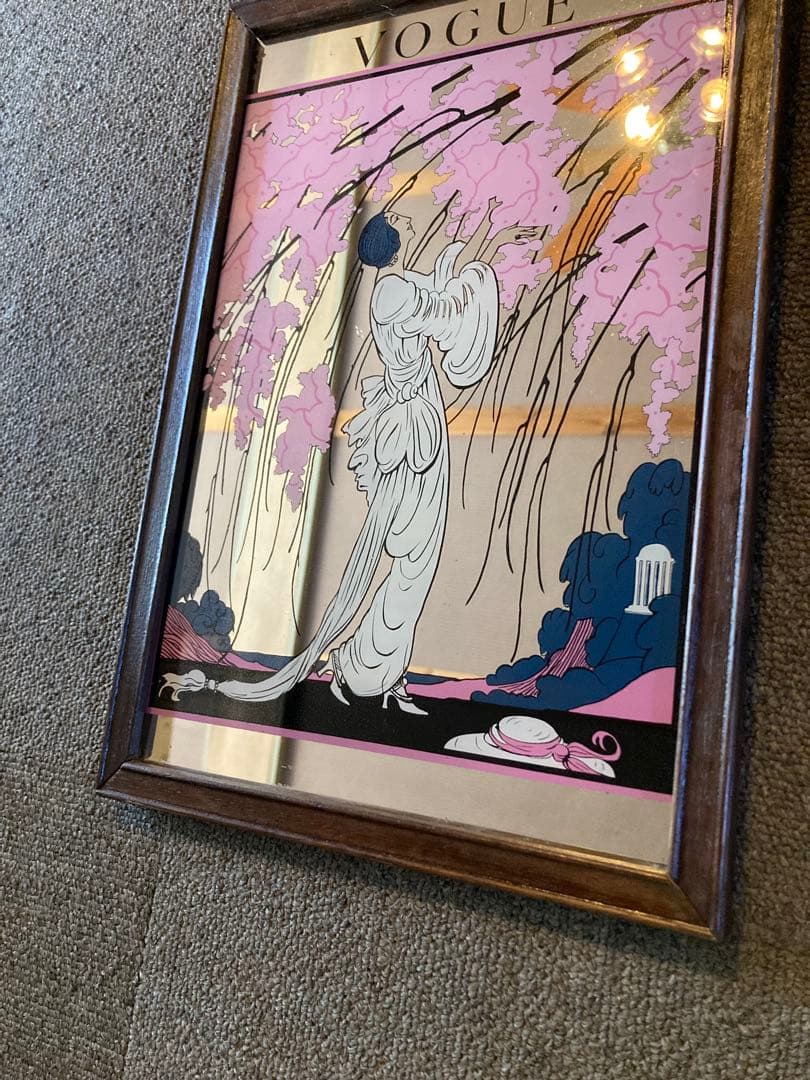 ヴォーグ 木製 ヴィンテージ パブミラー イギリス レトロ 雑貨 看板 壁掛け