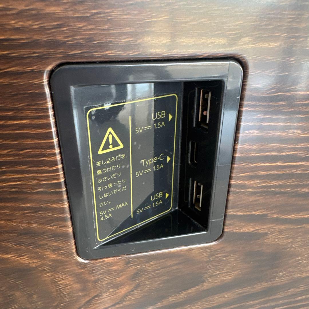 冷蔵庫付きテーブル