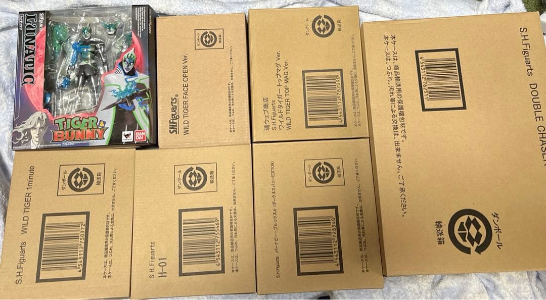 フィギュアーツ　タイバニ28体セット