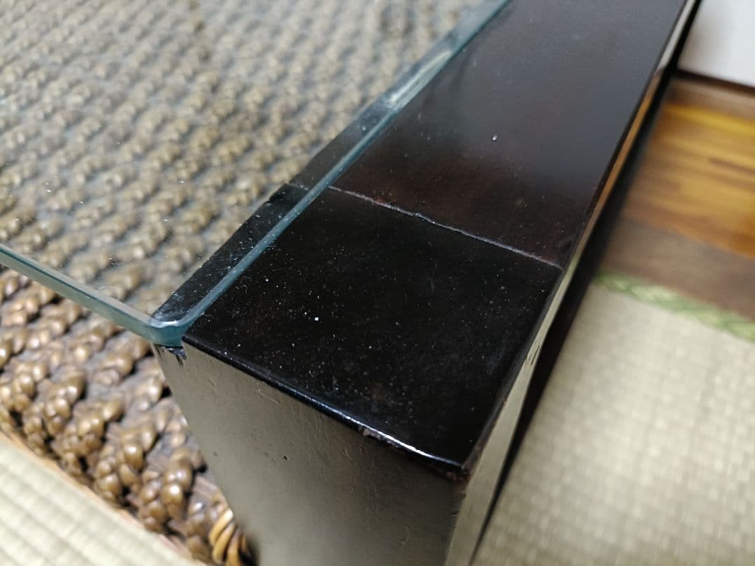 ウォーターヒヤシンス ガラステーブル