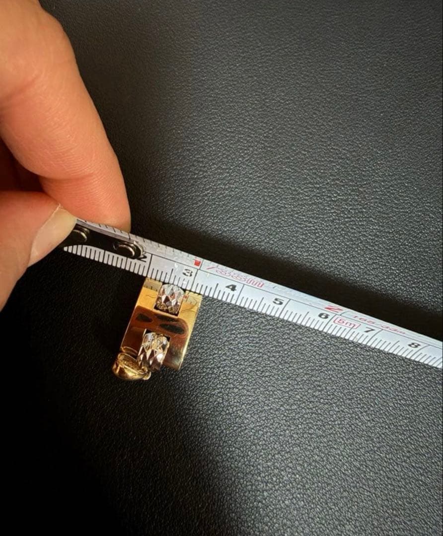 K18 18金　イエローゴールド　ホワイトゴールドHペンダントトップ　3.29g