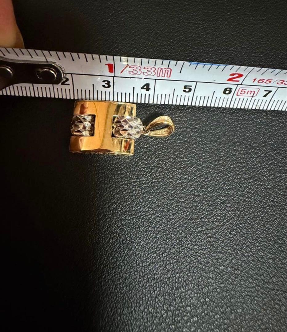 K18 18金　イエローゴールド　ホワイトゴールドHペンダントトップ　3.29g