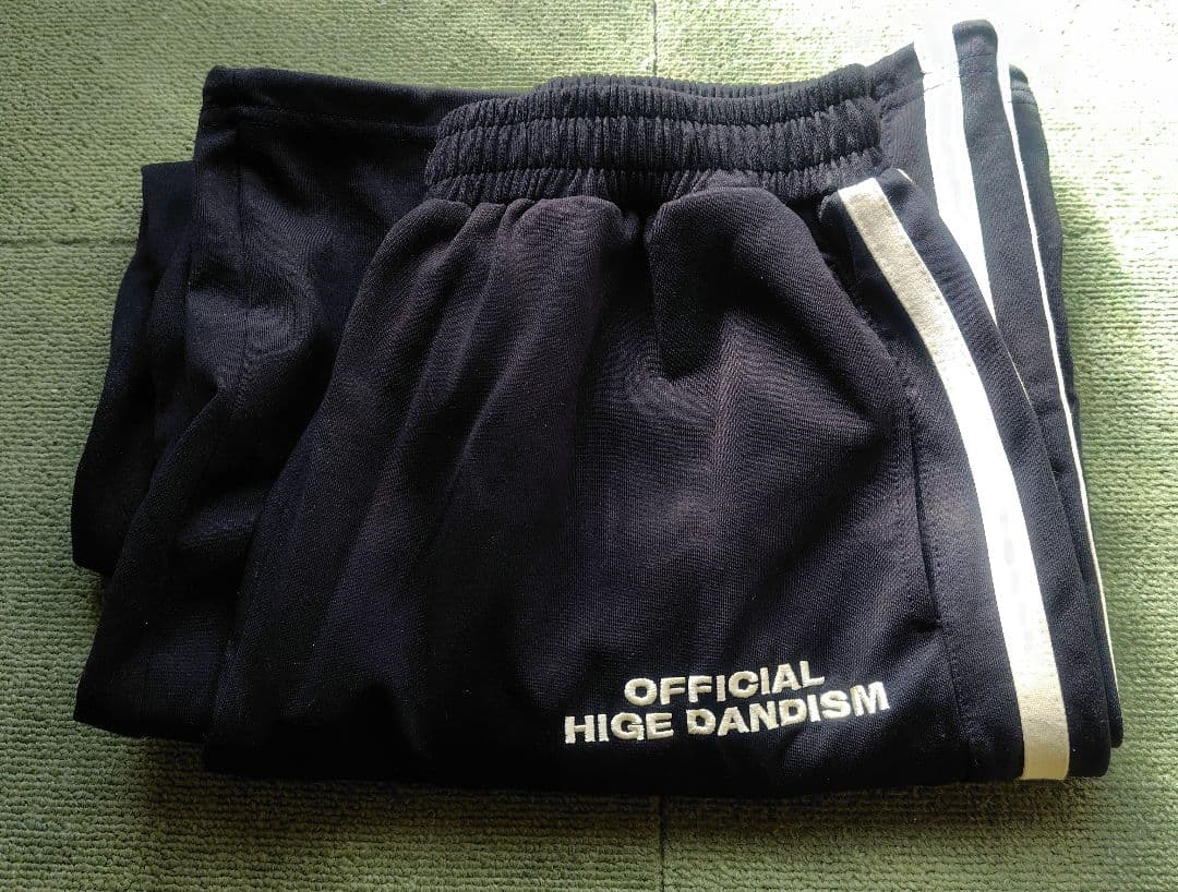 Official髭男dism トラックスーツ（おまけ付き）