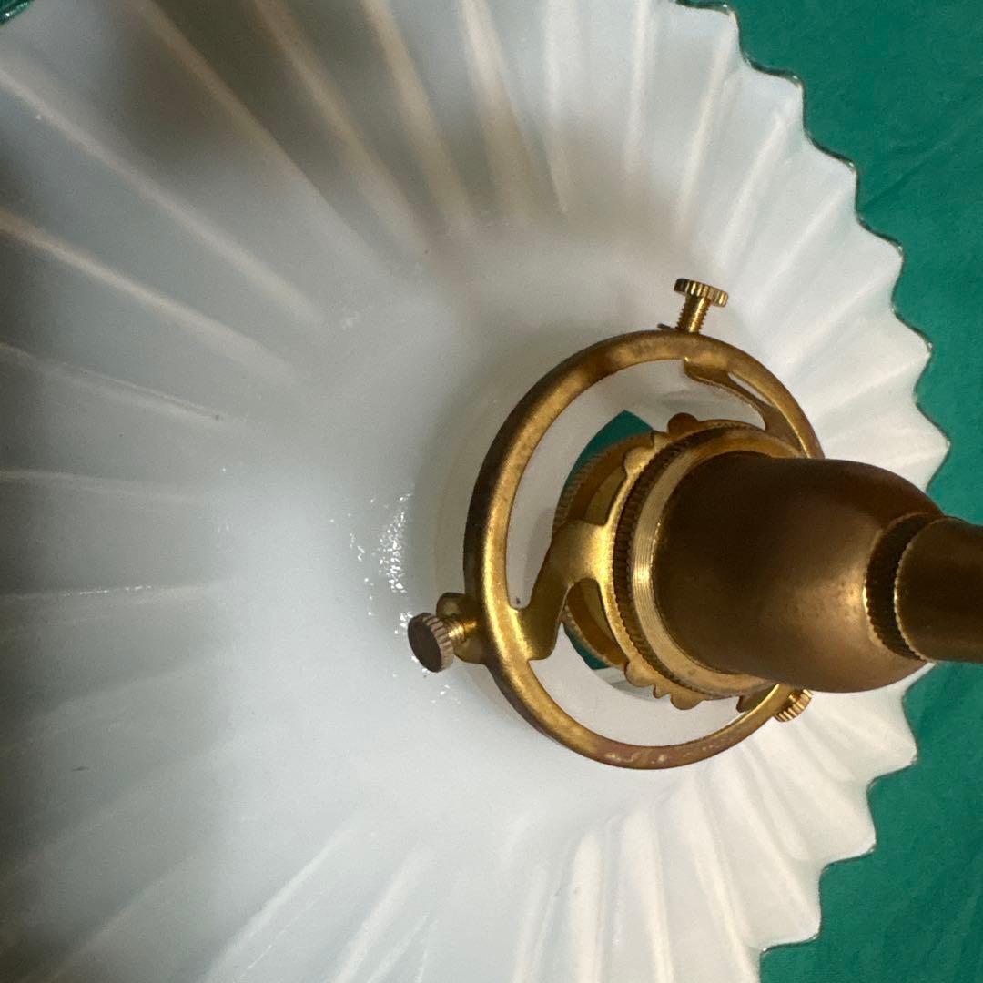 ③ミルクガラス　ペンダントライトビンテージ