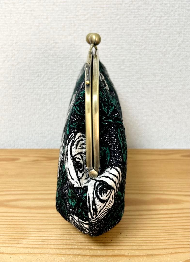 ハンドメイド がま口バッグ ポーチ クラッチ rosy ネイビー　ミナペルホネン