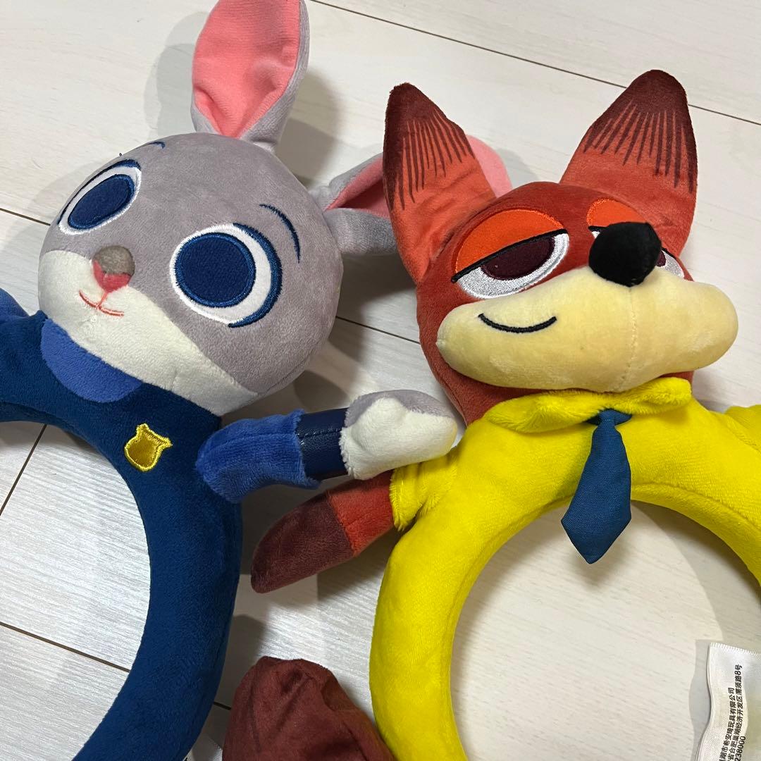 上海ディズニー限定 ズートピア カチューシャ 2点セット - メルカリ