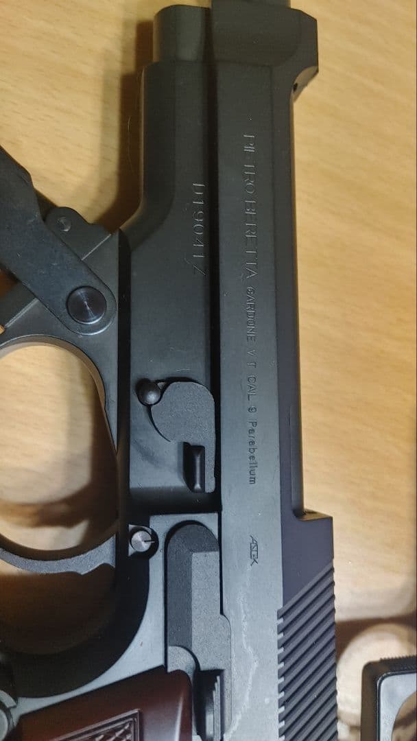 BERTTA M93R& COLT MK IV エアガン ジャンク品扱い