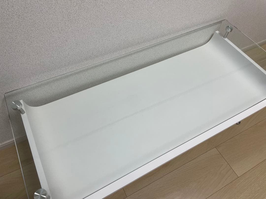 ガラス天板ローテーブル　ホワイト