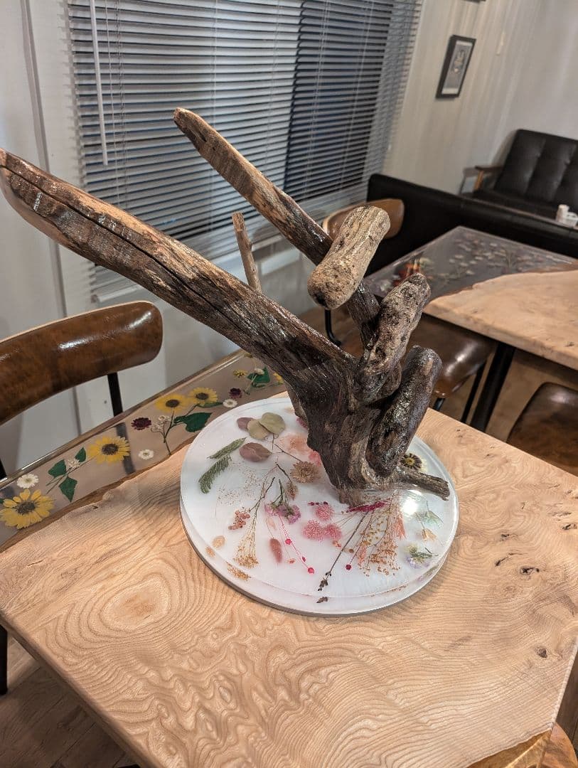 レジンアート　ウォッチスタンド　流木