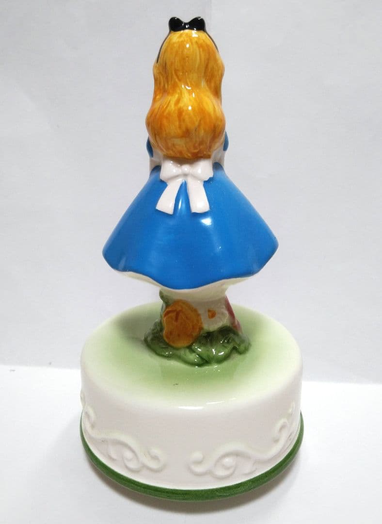 レア品 Tokyo Disney Land 不思議の国のアリス オルゴール