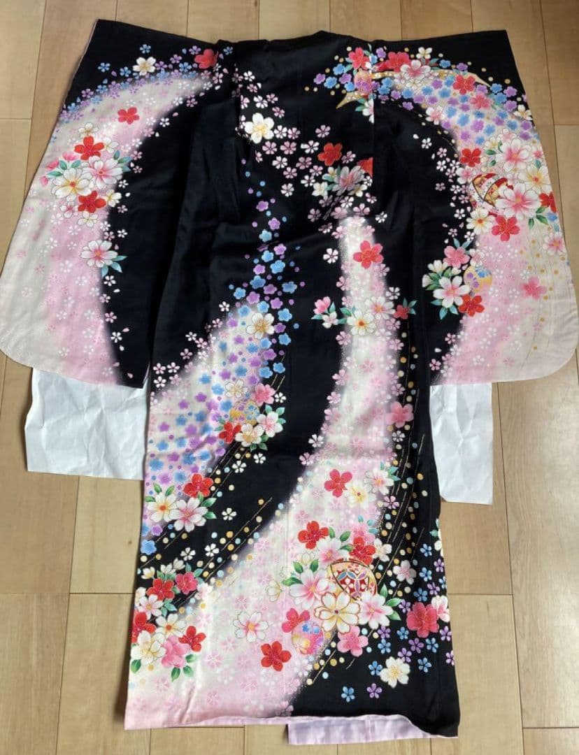 七五三 7歳 女の子 着物 フルセット 正絹 帯はこせこセット 黒地 八重桜 鞠