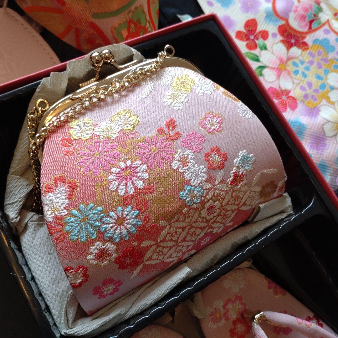 七五三 7歳 女の子 着物 フルセット 正絹 帯はこせこセット 黒地 八重桜 鞠