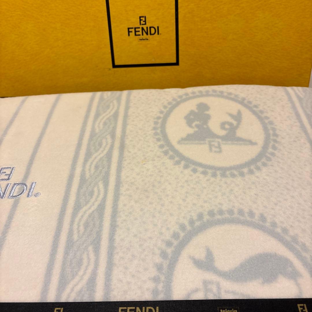 FENDI フェンディ　12星座　モチーフ　綿　毛布　ブランケット