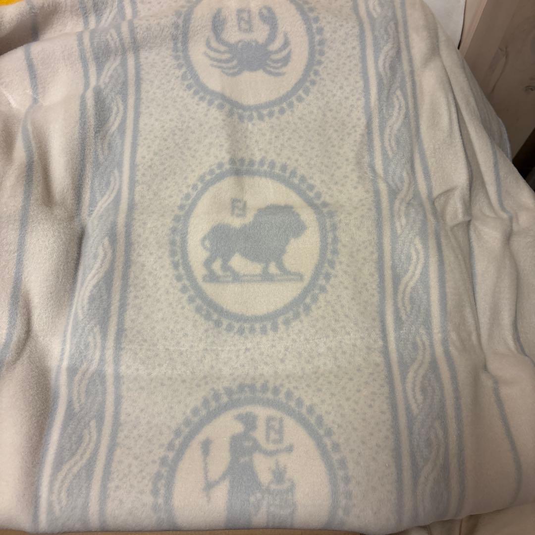 FENDI フェンディ　12星座　モチーフ　綿　毛布　ブランケット