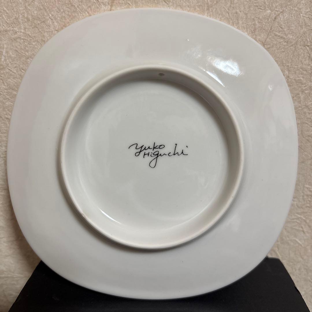 ★ヒグチユウコ　2020イヤープレート