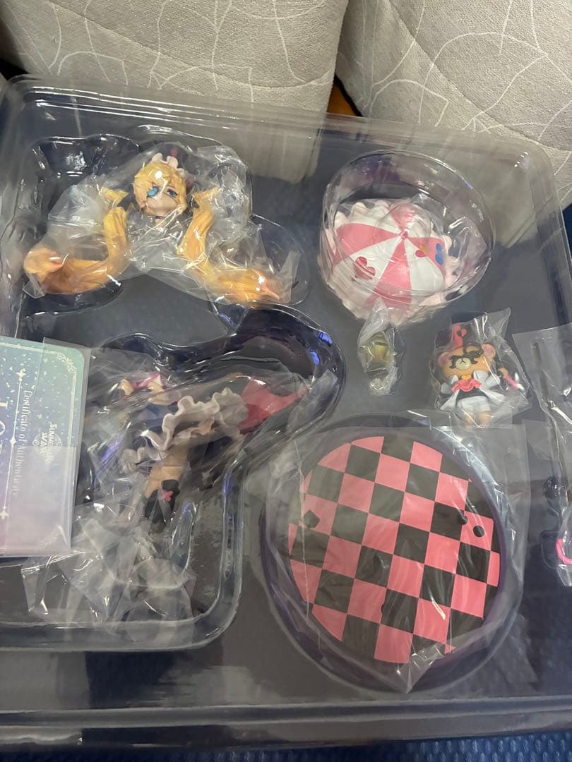 サマナーズウォー　ナイトレディオカルト(光オカルト ローラ)　フィギュア