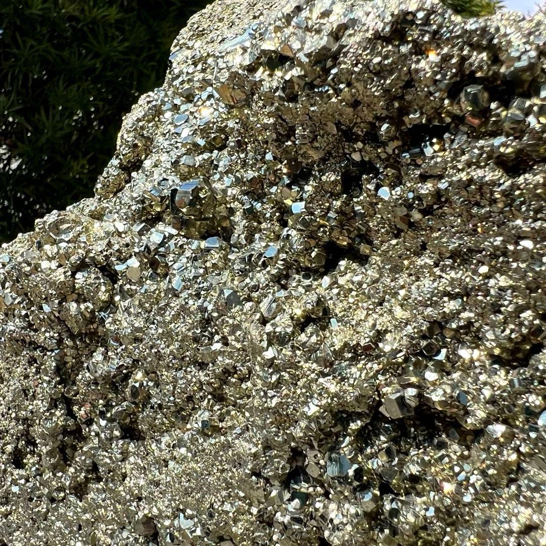 ✳金ピカ‼️極上の輝き✨無数の細かい金の輝き✨強力邪気祓い、金運✨パイライト 原石