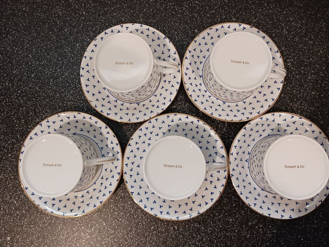 未使用・箱なし✨TIFFANY ティファニー ダンシングT 食器セット - メルカリ