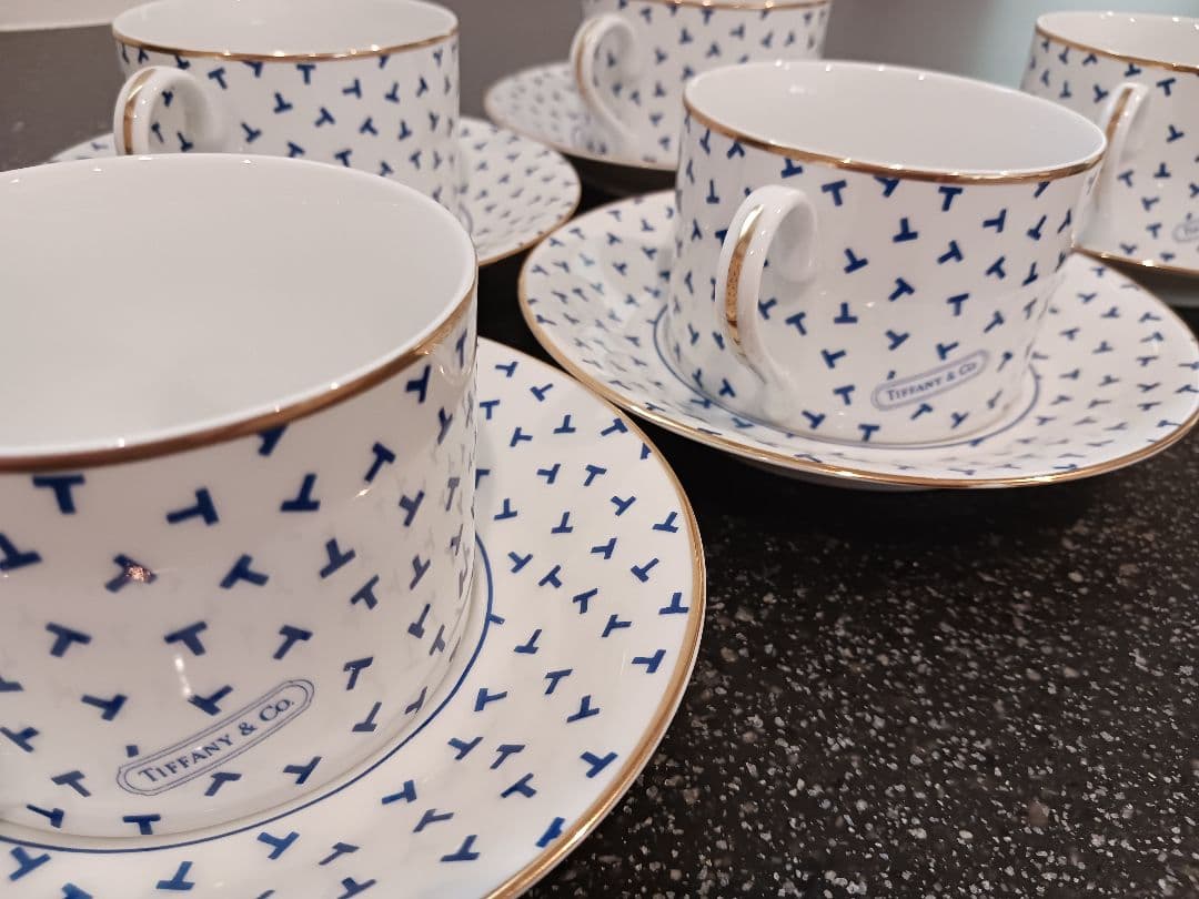 未使用・箱なし✨TIFFANY ティファニー ダンシングT 食器セット - メルカリ