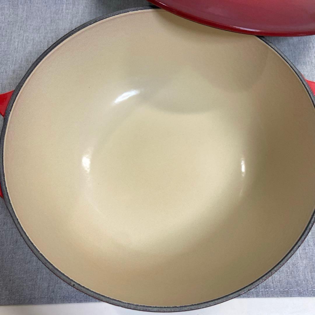 LE CREUSETルクルーゼ　マルミット鍋22cm