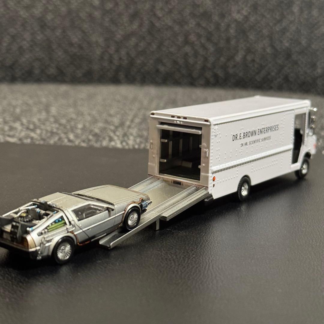 ドクのバン カスタム バックトゥザフューチャー デロリアン ① - メルカリ