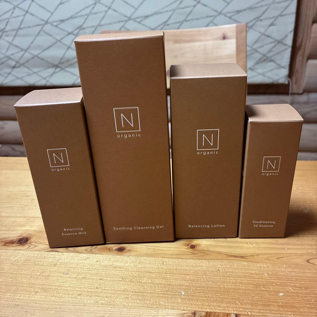 Norganic Basicバランシングローション&エッセンスミルク各2個セット