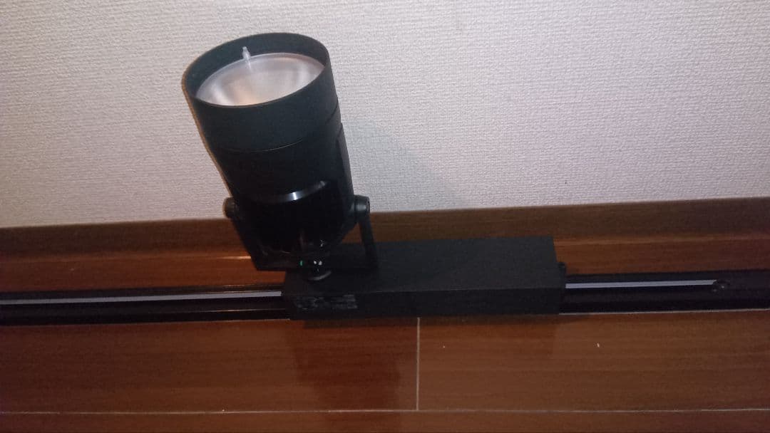 ODELIC製　XS411 138H　LEDパワーライト8灯