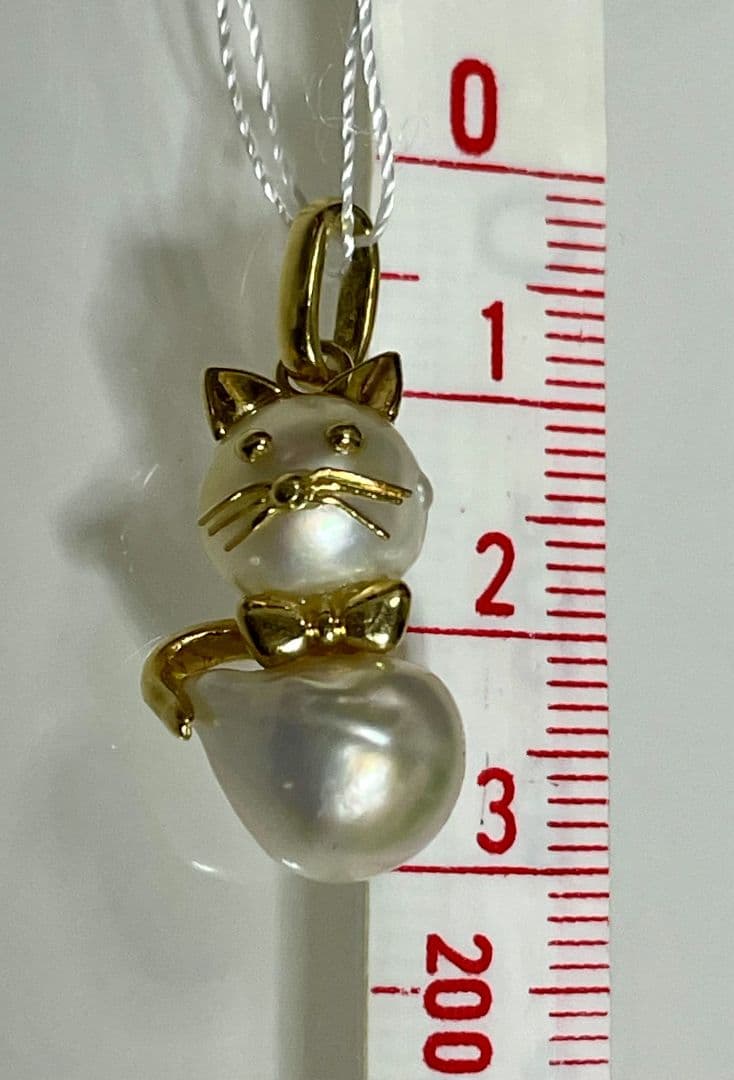 猫型真珠ペンダント　k18