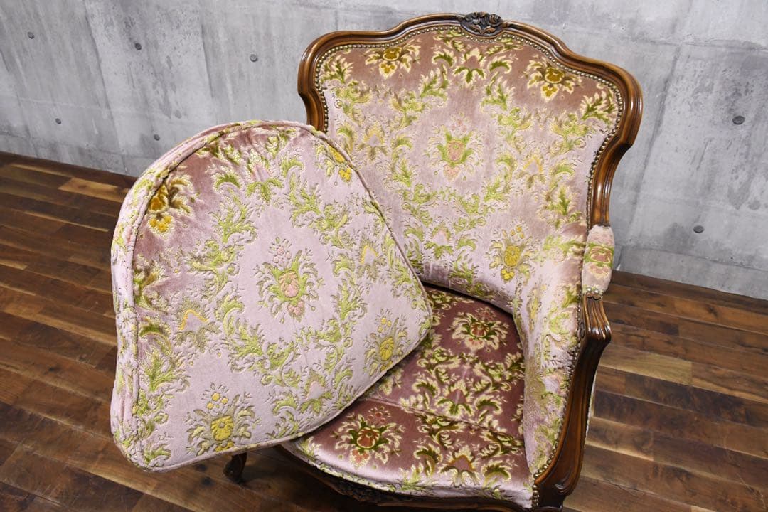 EIK68 カリモク 金華山張り 1人掛けソファ 猫脚 ロココ様式 シングル