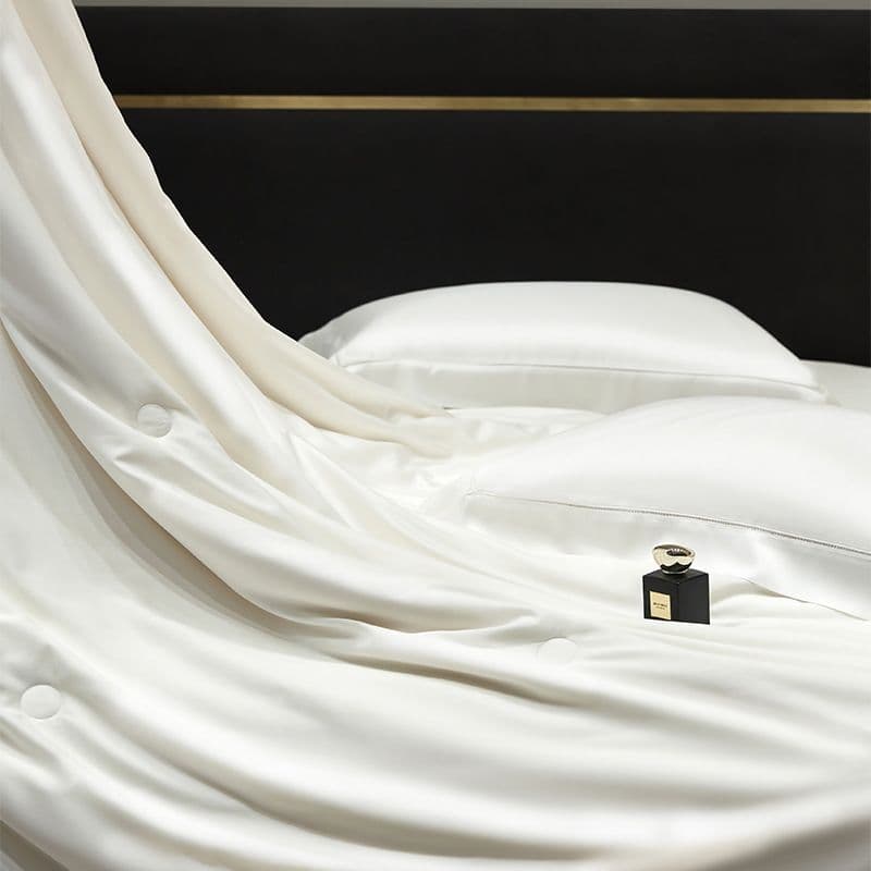 布団 シルク100% シングル ダブル 触り心地よい 高級シルク布団 ふとん