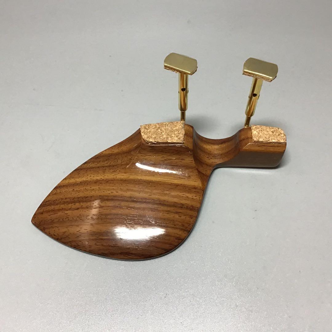 日本工芸会正会員松岡裕治が作成する　顎当て希少なインド産ローズウッドクローソン