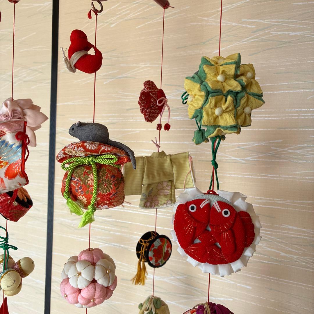 ちりめん細工　お雛様吊るし飾り　ひな祭り　雛飾伝統の吊るし飾り　雛人形　お雛様