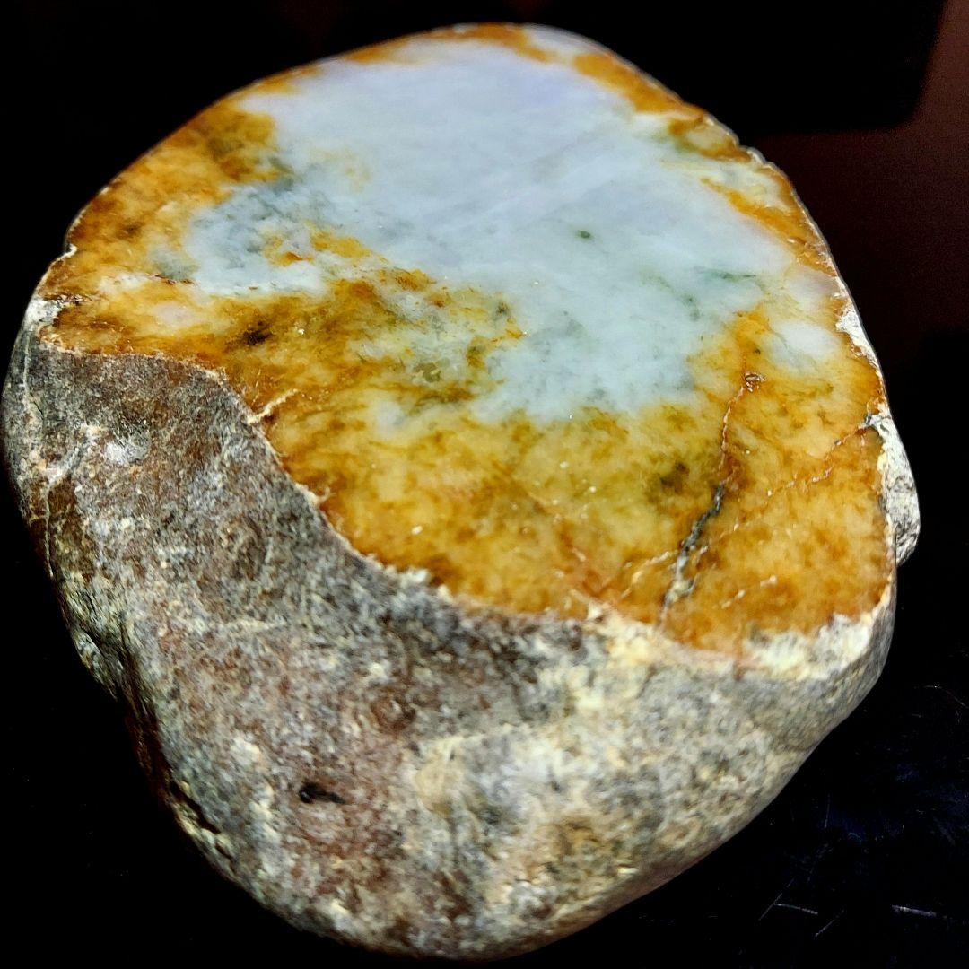 大人気のラベンダーカラー♪ 大きな本翡翠 JADEITE 原石 1面磨き 353