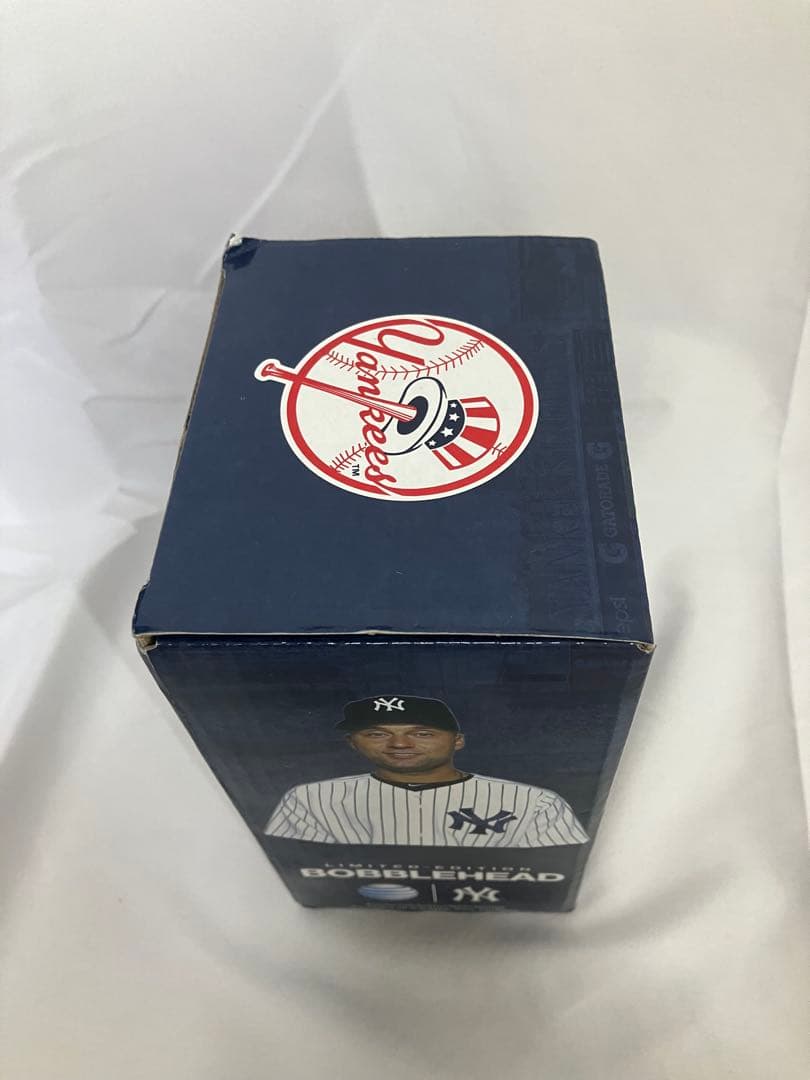 【新品未使用】2013年現地限定配布　ボブルヘッド　デレクジーター