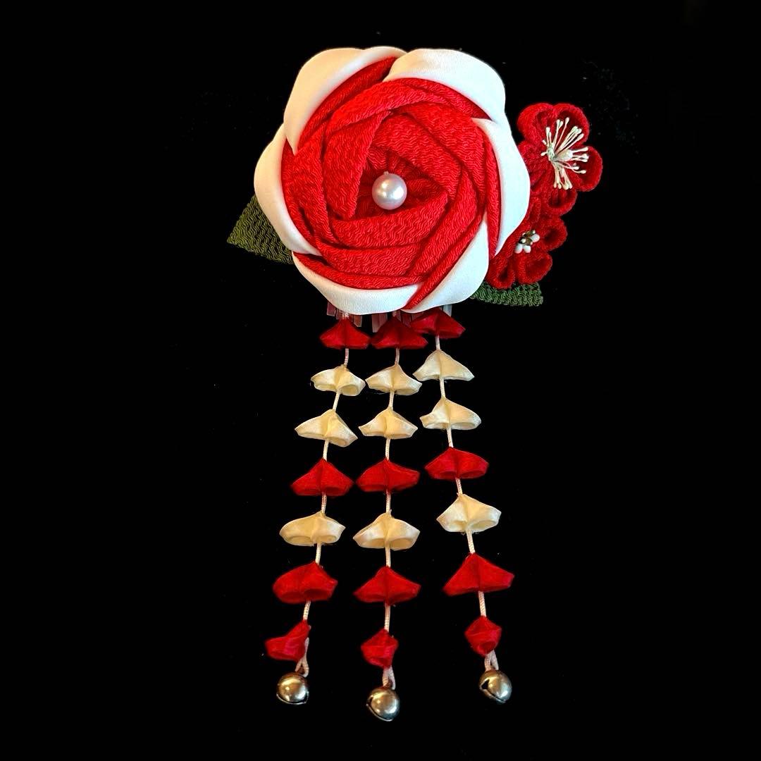 専用です。 日本髪 髪飾り 七五三(7歳) (赤 ・つばき )