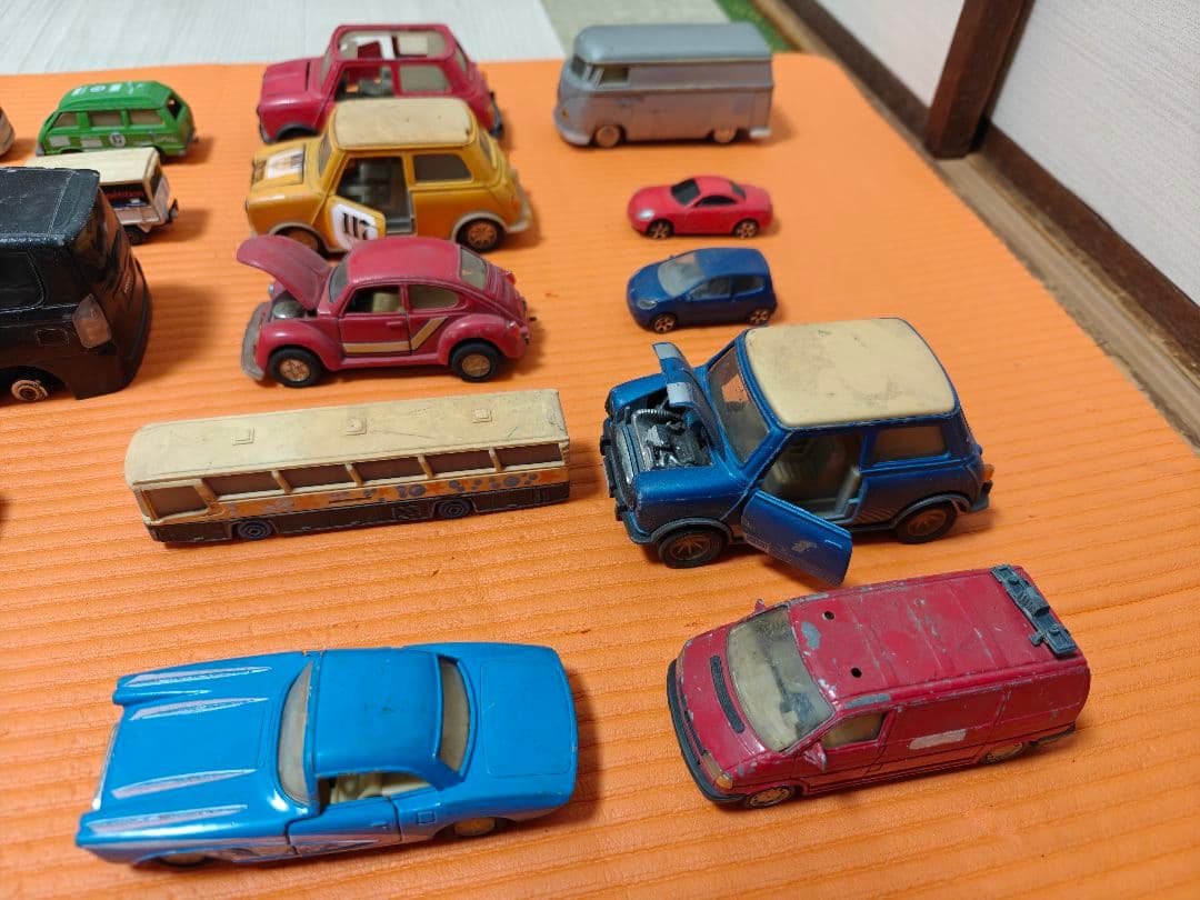 ⭐ミニカーセット トミカ＊いろいろまとめ売り 17台セット - メルカリ