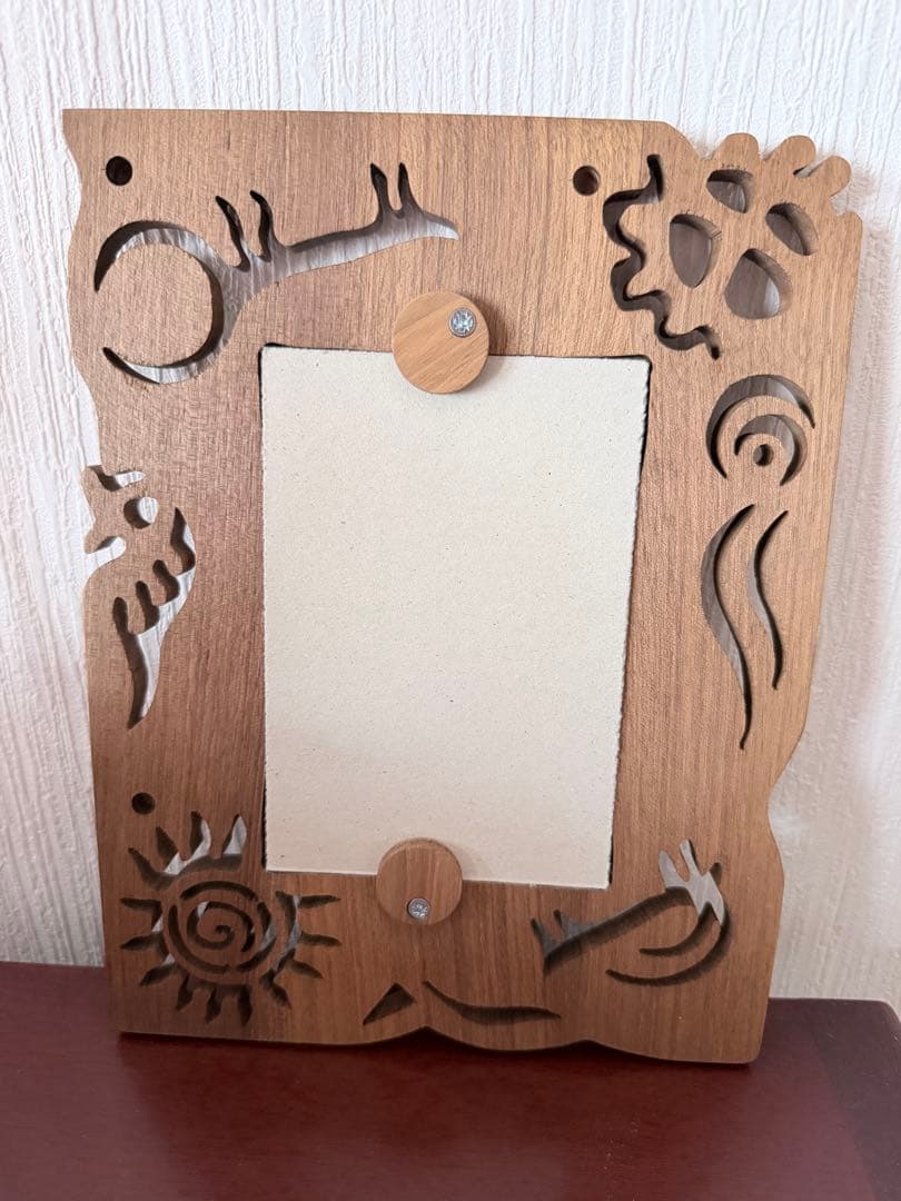 【スウェーデン購入】木製カットアウトフォトフレーム　未使用箱入り