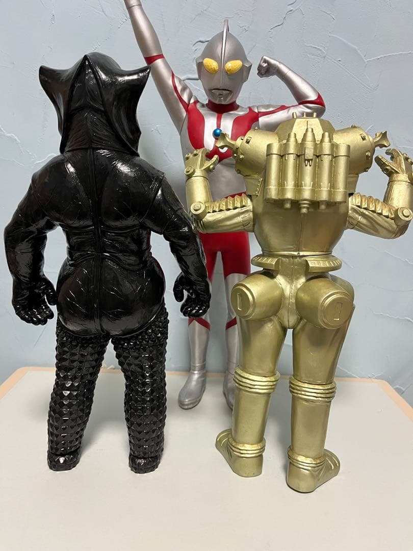 ウルトラマン ビッグソフビフィギュア セットおまとめ8体 - メルカリ