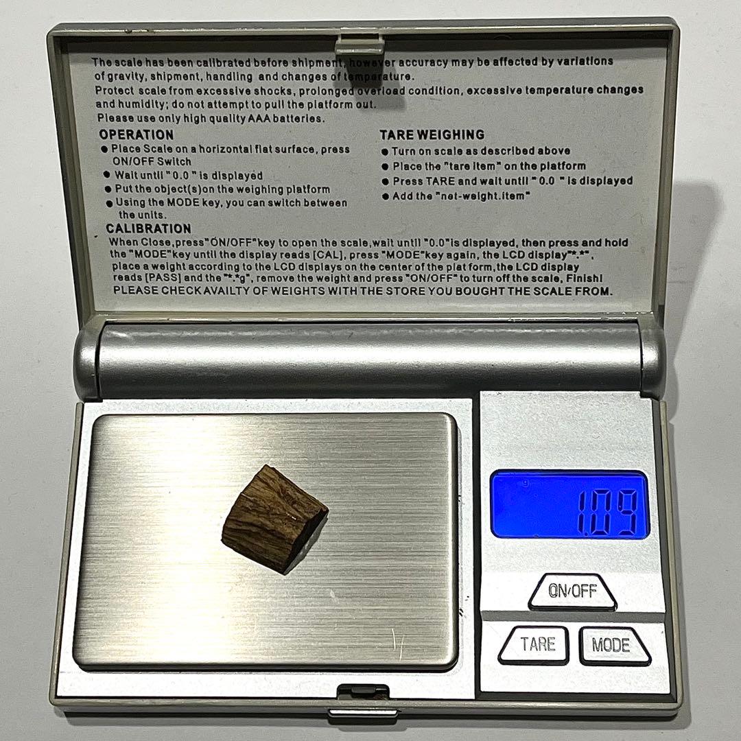 ●香十●羅国●浮雲●沈香●香木●聞香●1.09g